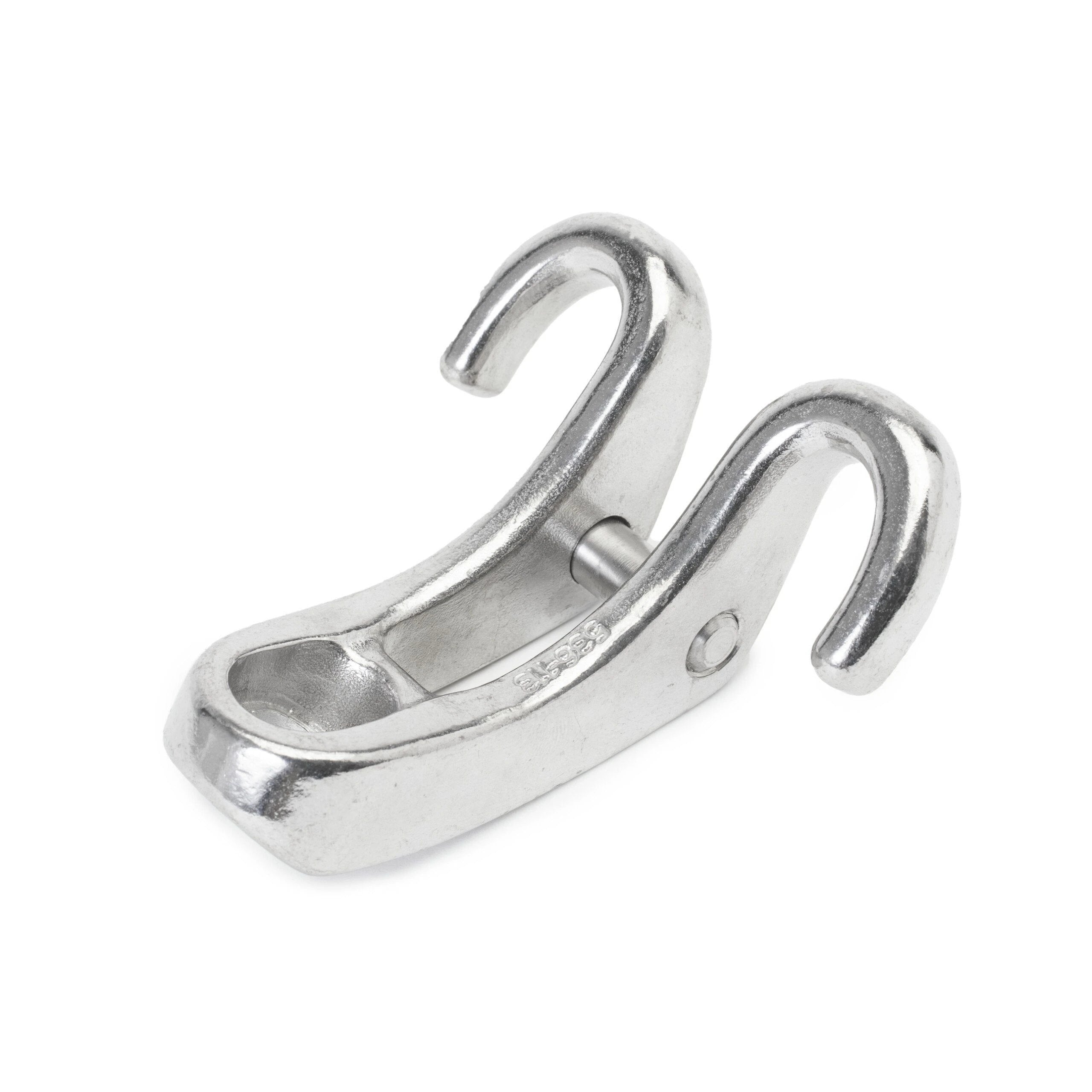 Tack fitting with reef-hooks