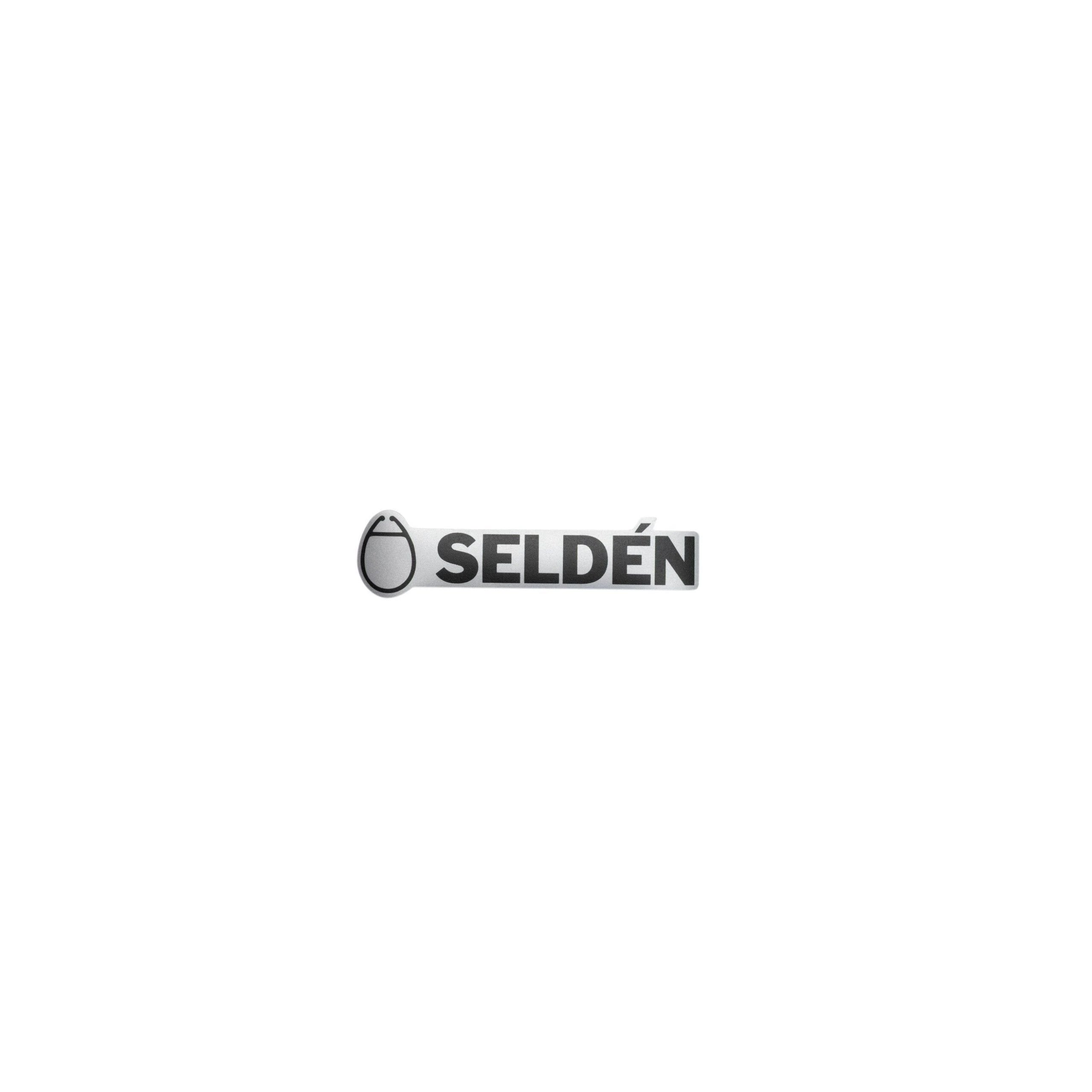 88 mm Seldén label, black logotype on silver background