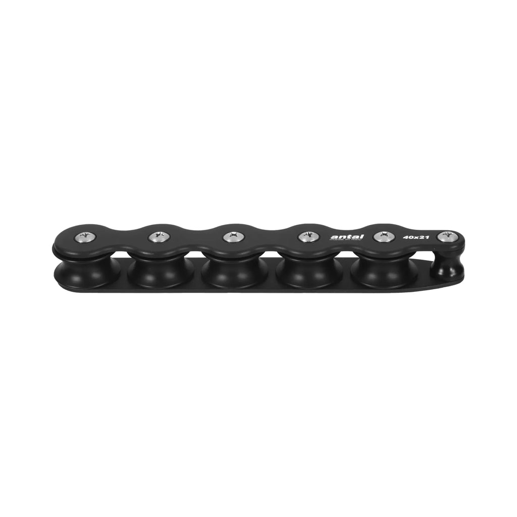 D450